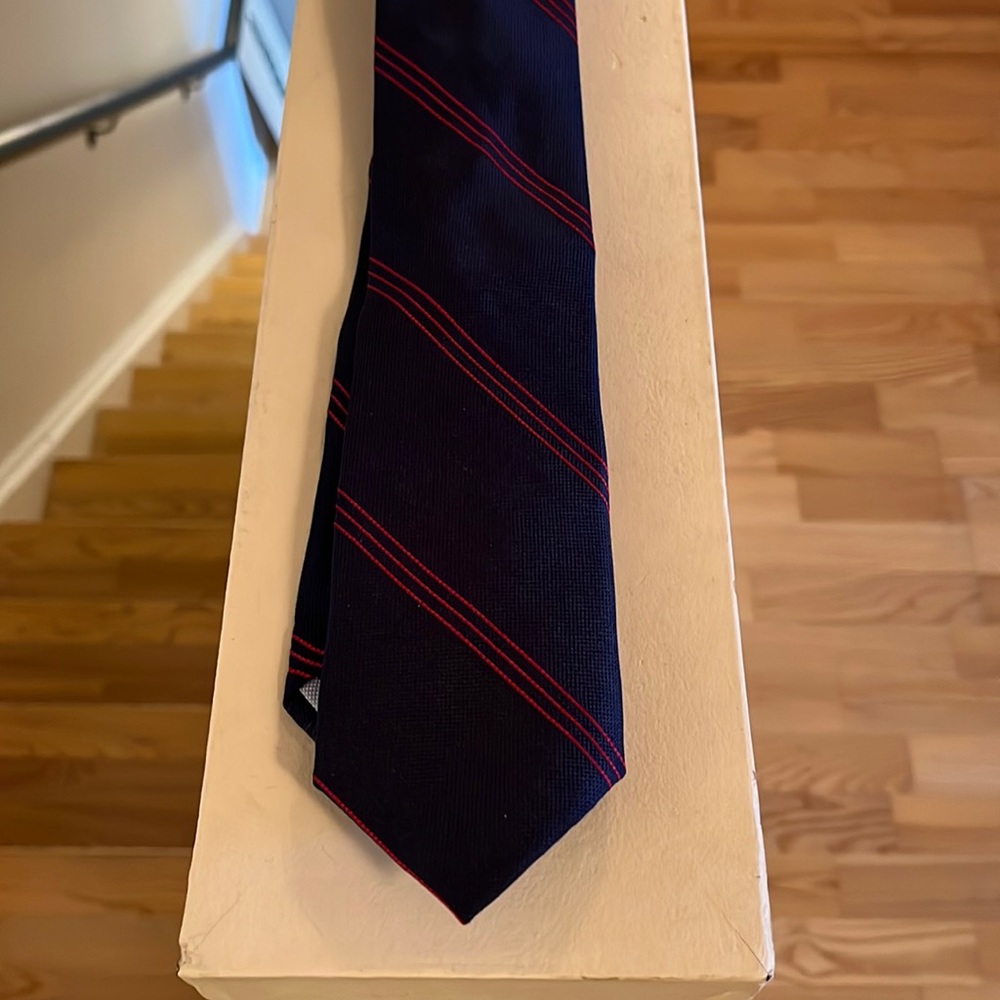 Tommy Hilfiger tie